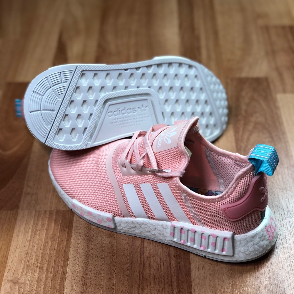 adidas Women's Light Pink and White Athletic Sneakers - Picture 12 of 13